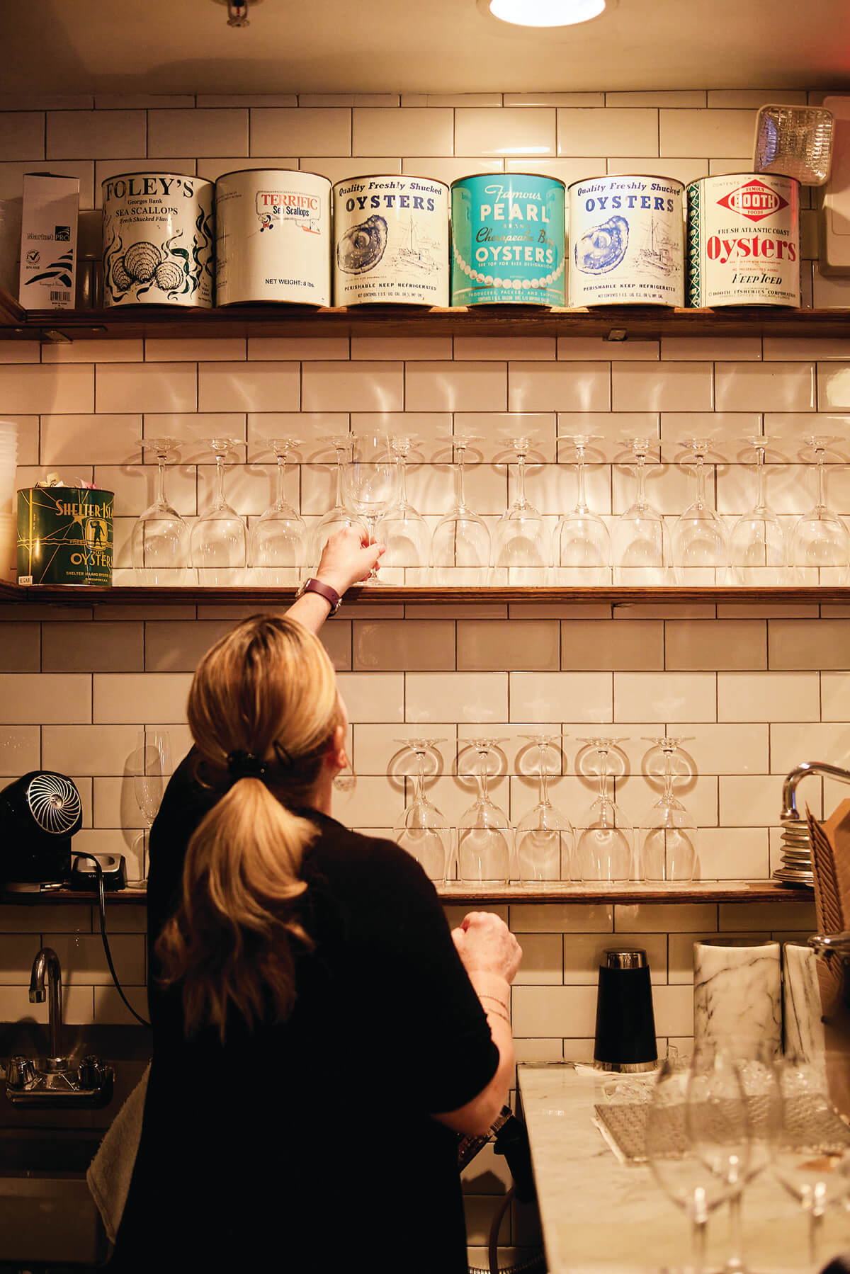 Teresa Marconi_Thames Street Oyster House_2023-01-11_TSUCALAS_ 2C7A8351